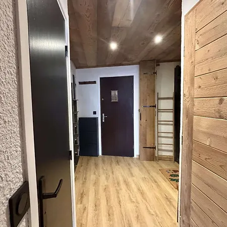 Pour 6 A L'alpe D'huez, Proche Pistes, Casier A Skis Appartement *